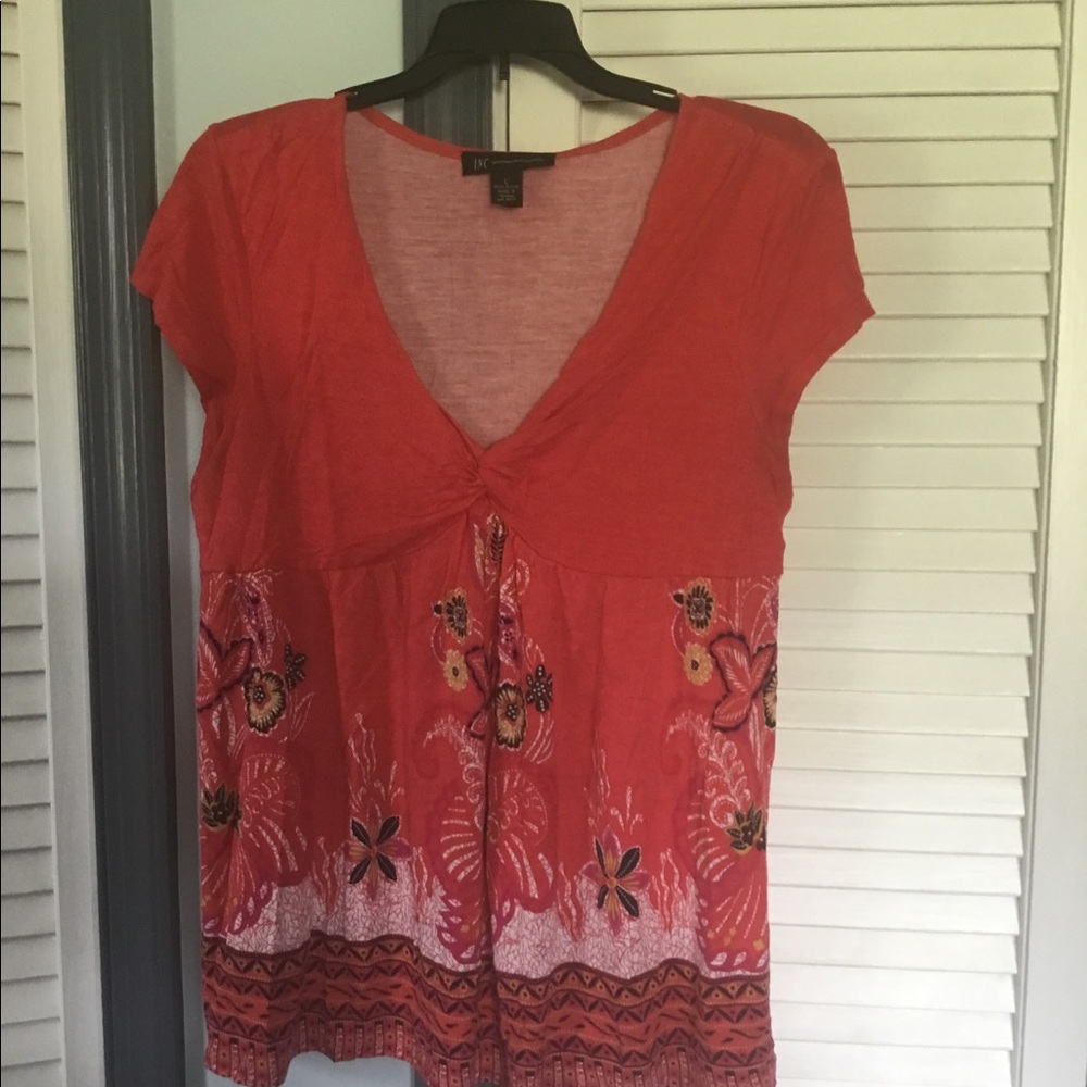 Coral top